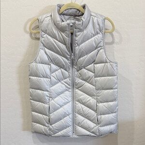 Women’s Size Medium Petite J. Jill Down Puffer Vest